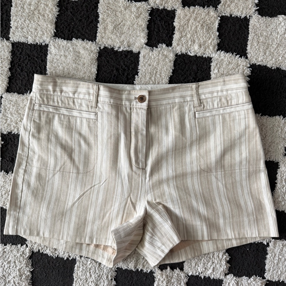Tory Burch Light Tan Striped Women's Shorts